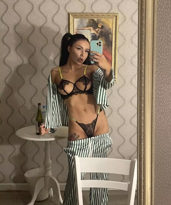 Анкета проститутки Маргарита - Фото 1, Шиньша, 23 года, №2421
